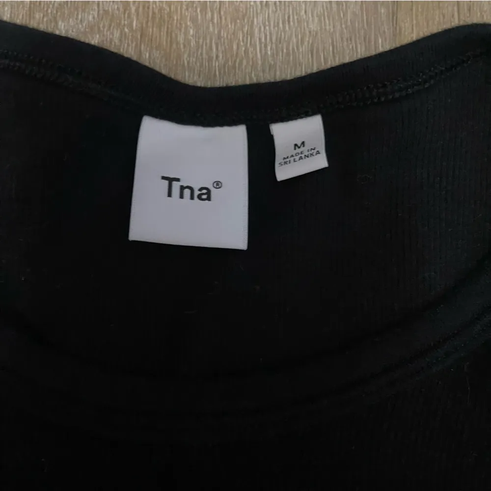 Aritzia Tna black tank top - Image 3