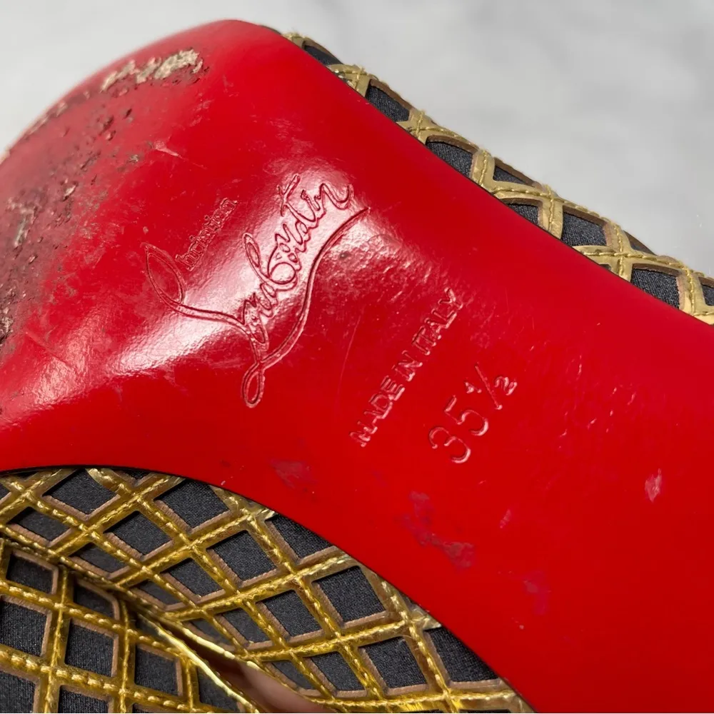 Christian Louboutin Treil 70 Crepe Metallic Gold Peep Toe Low Kitten Heels 35.5 - Image 13