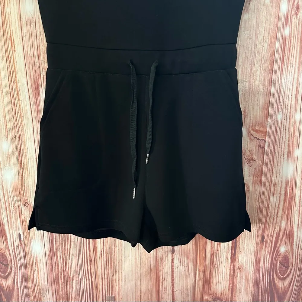 Amazon XIEERDUO Black Short Sleeve Romper Size Small - Image 5