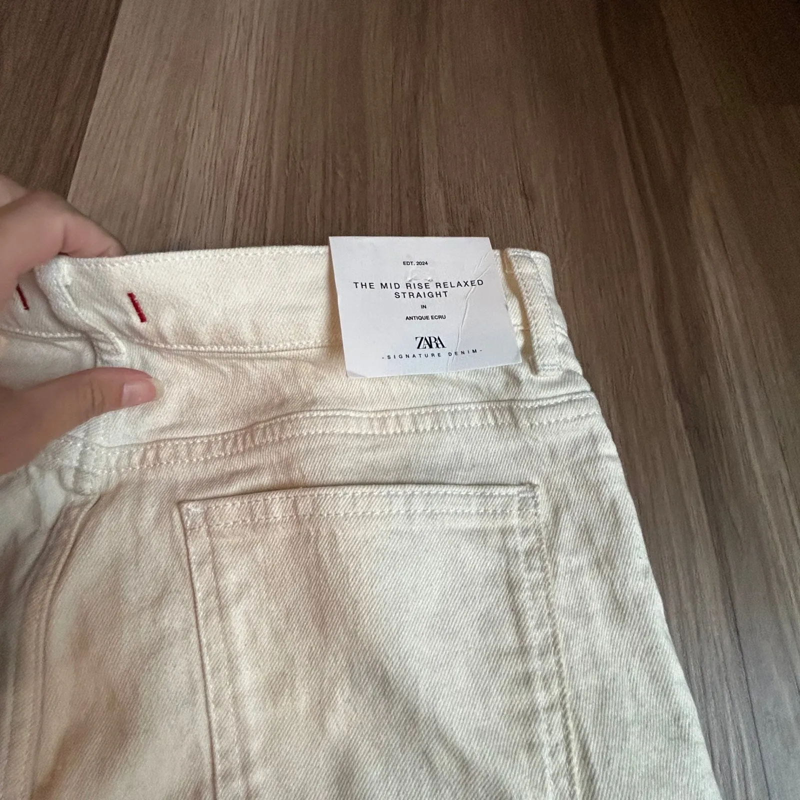 NWT Zara Relaxed Straight Leg Mid Rise SIZE 4‎ Antique Ecru Denim Jeans Womens - Image 7