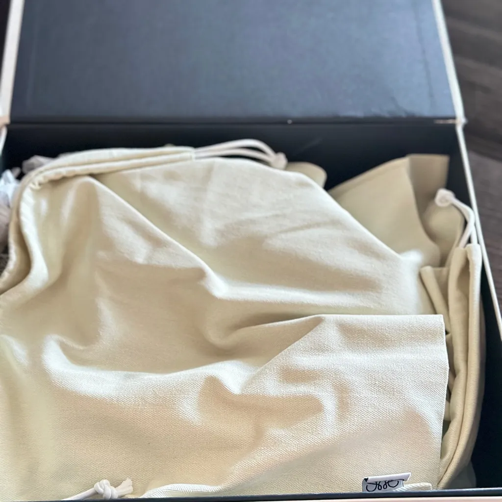 NWOT Authentic Loewe Turquoise calf-skin wedge women shoes/size6 - Image 7