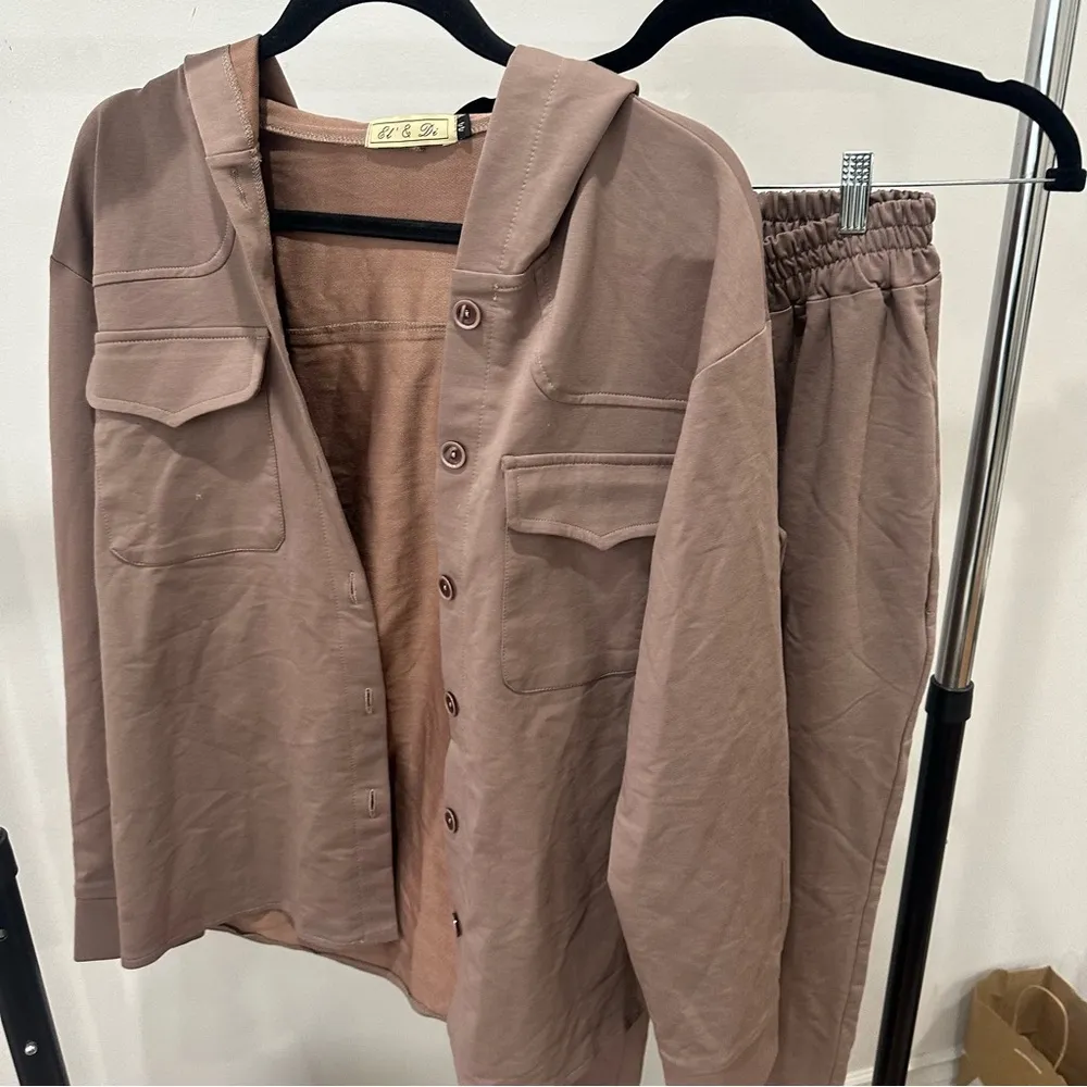 Brown Button - Image 2