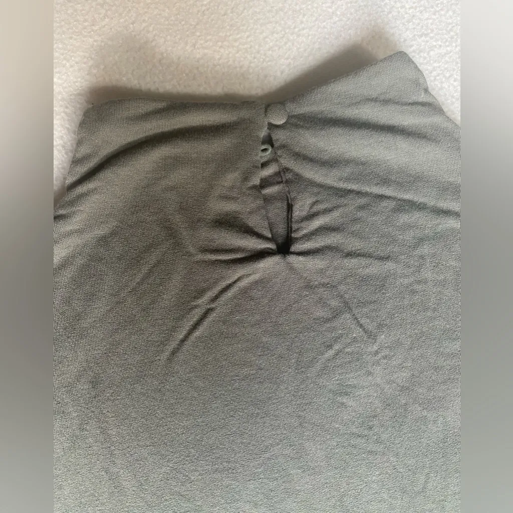 Vici Gray Sleeveless Bodysuit - Image 4