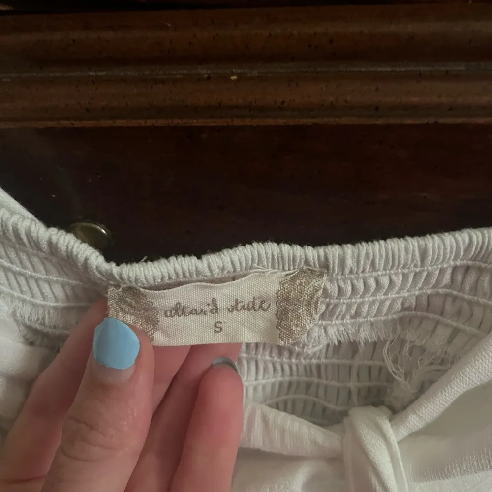 Like new Altard state tank top! - Image 2