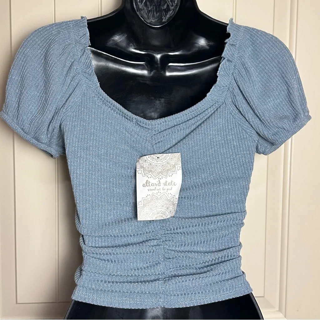 Altar'd State Light Blue Ruched Puff Sleeve Crop Top Small NWT $54.95 - Image 6