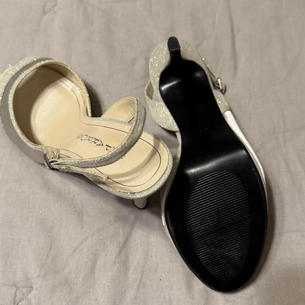 Caparros  formal heels Size 10B B33 - Image 8