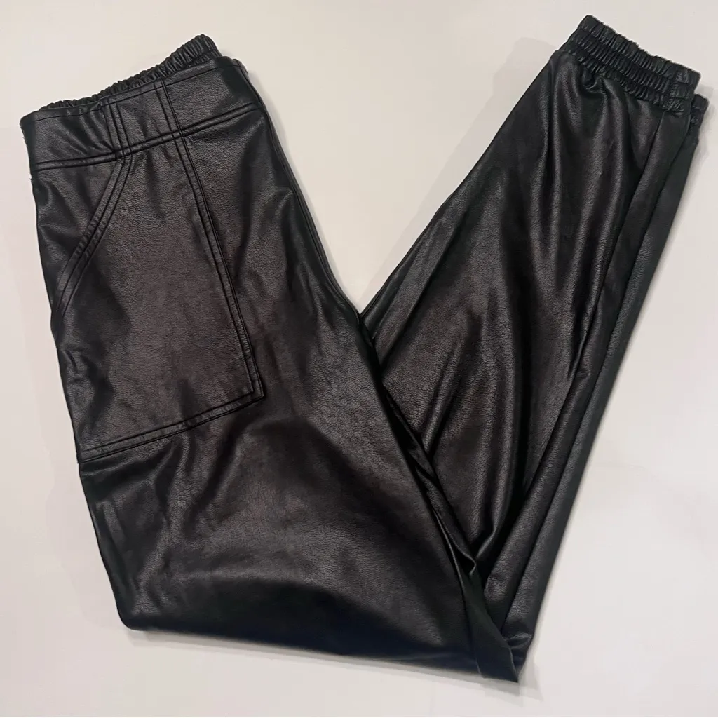 SPANX Leather-Like Faux Leather Jogger‎ Pants Joggers in Noir Black Size Medium - Image 14