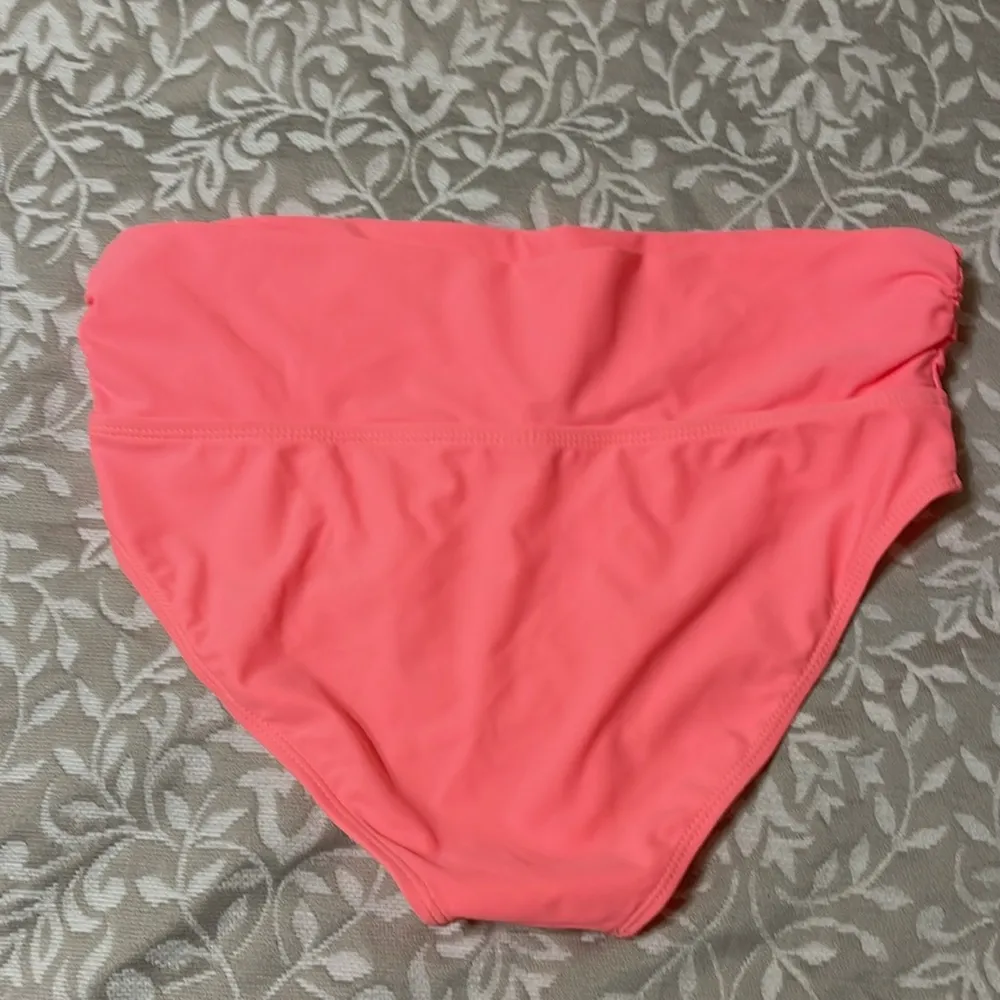 New without tags womens size medium bikini bottom with side ruching. Orange - Image 2