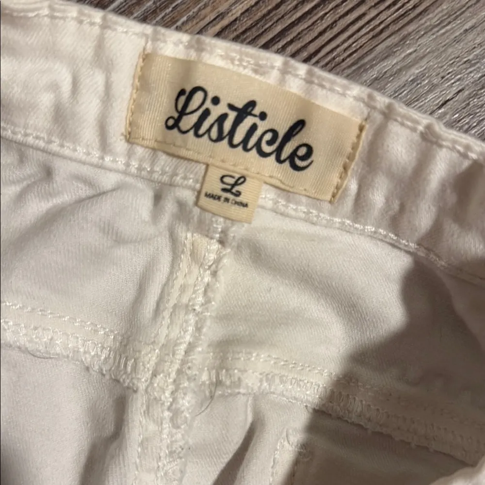 LISETTE Women's Off - Image 2