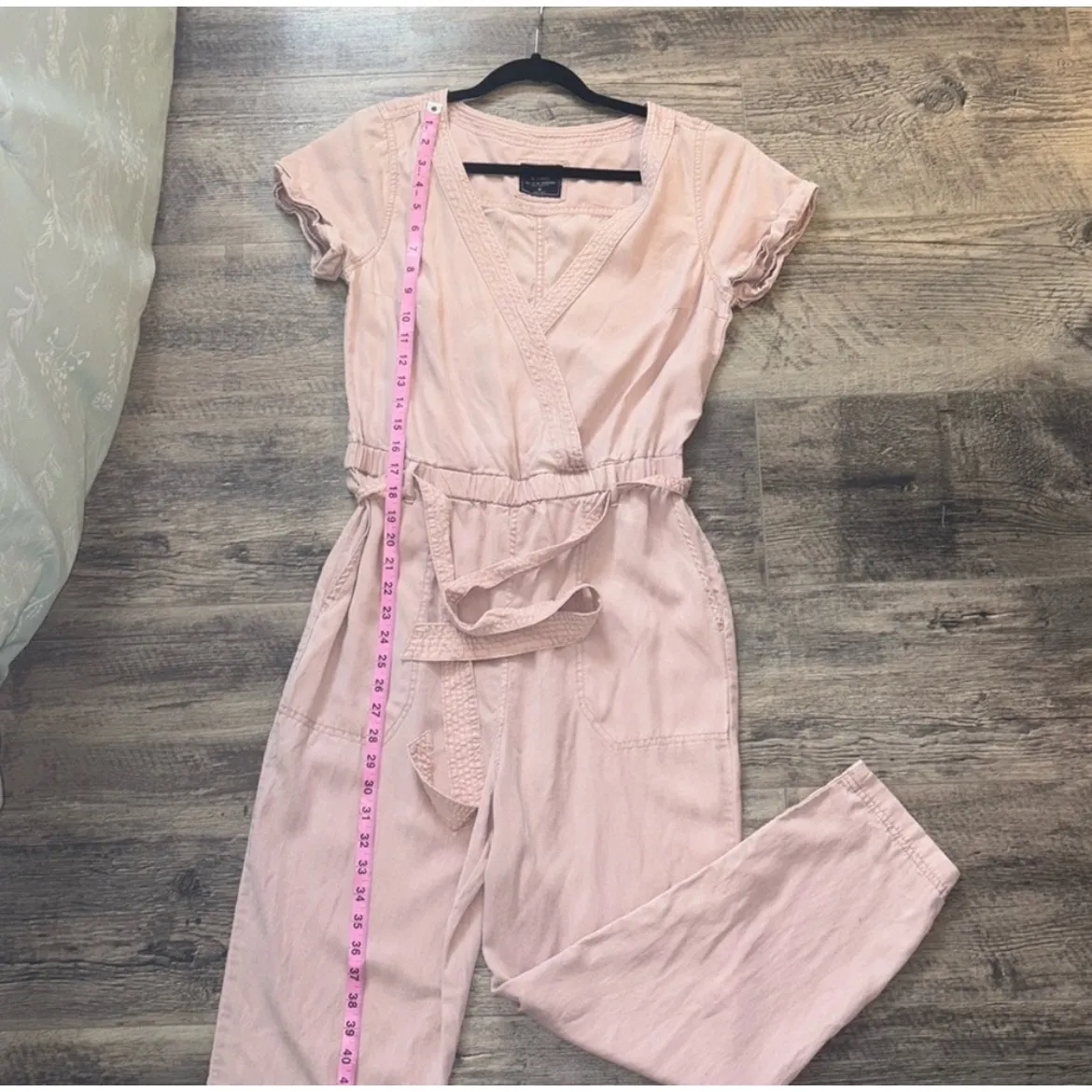 Abercrombie & Fitch Womens Jumpsuit Pink V-Neck Short Sleeve‎ Belted Casual - Image 3