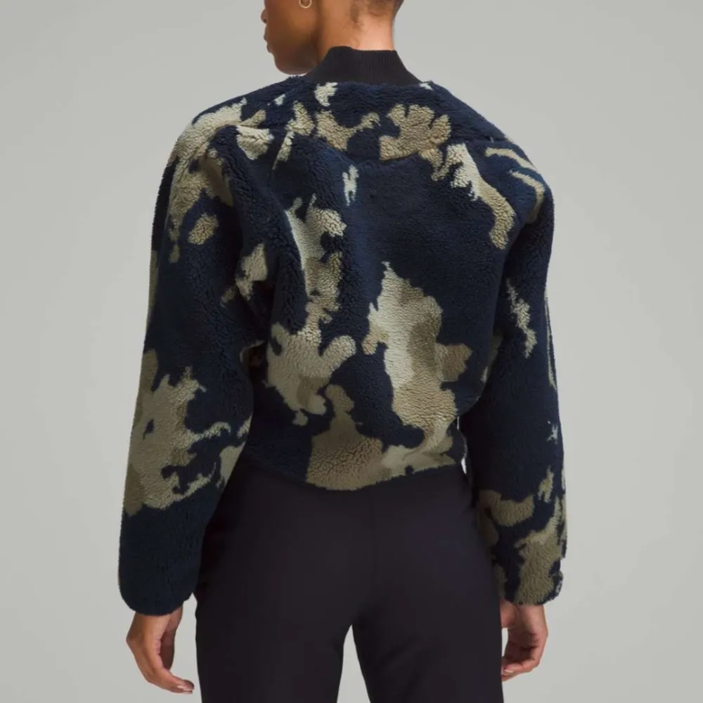 Lululemon  lab Womens Fleece Bomber Jacket - Image 4