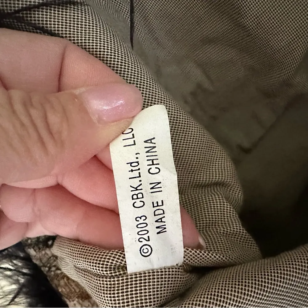 Large pineapple & palm trees tapestry tote bag with black ostrich feathers Tan - Image 8