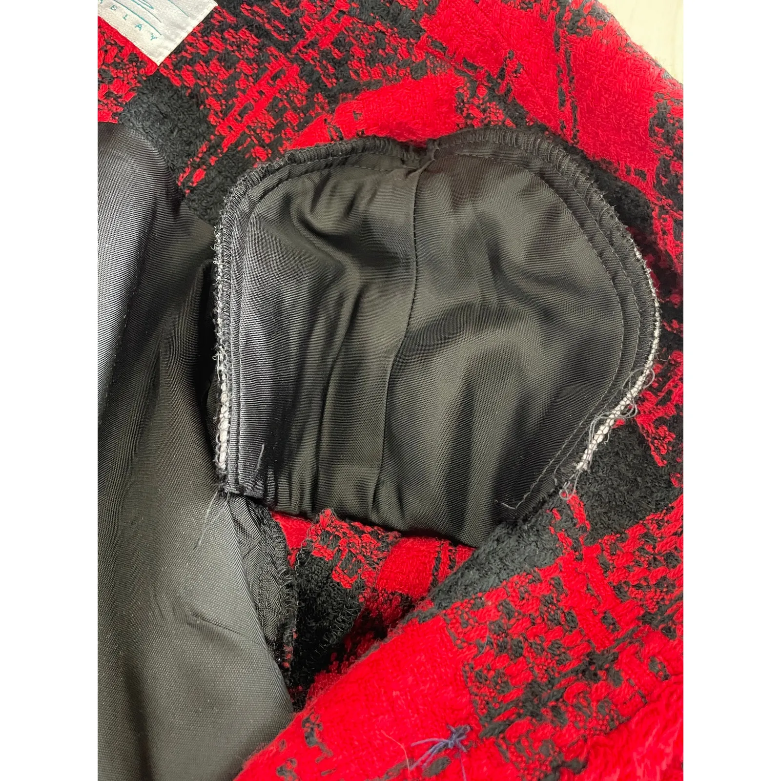 Vintage Santa Fe by Jim Tremblay Red Black Tweed Blazer Gold Button Fringe Trim Size M - Image 10