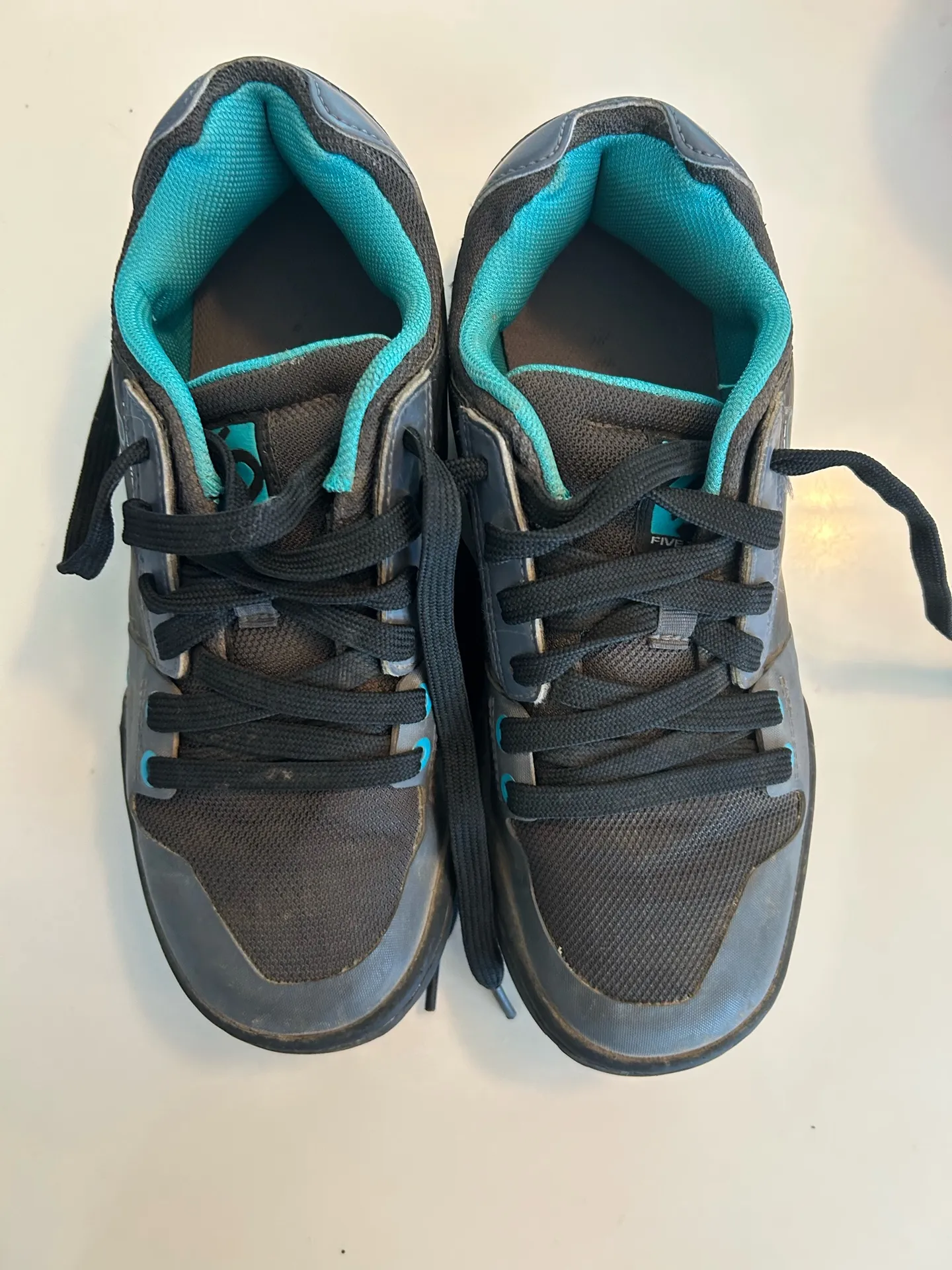 Five Ten Bike Shoes Blue Size 8 - Image 2