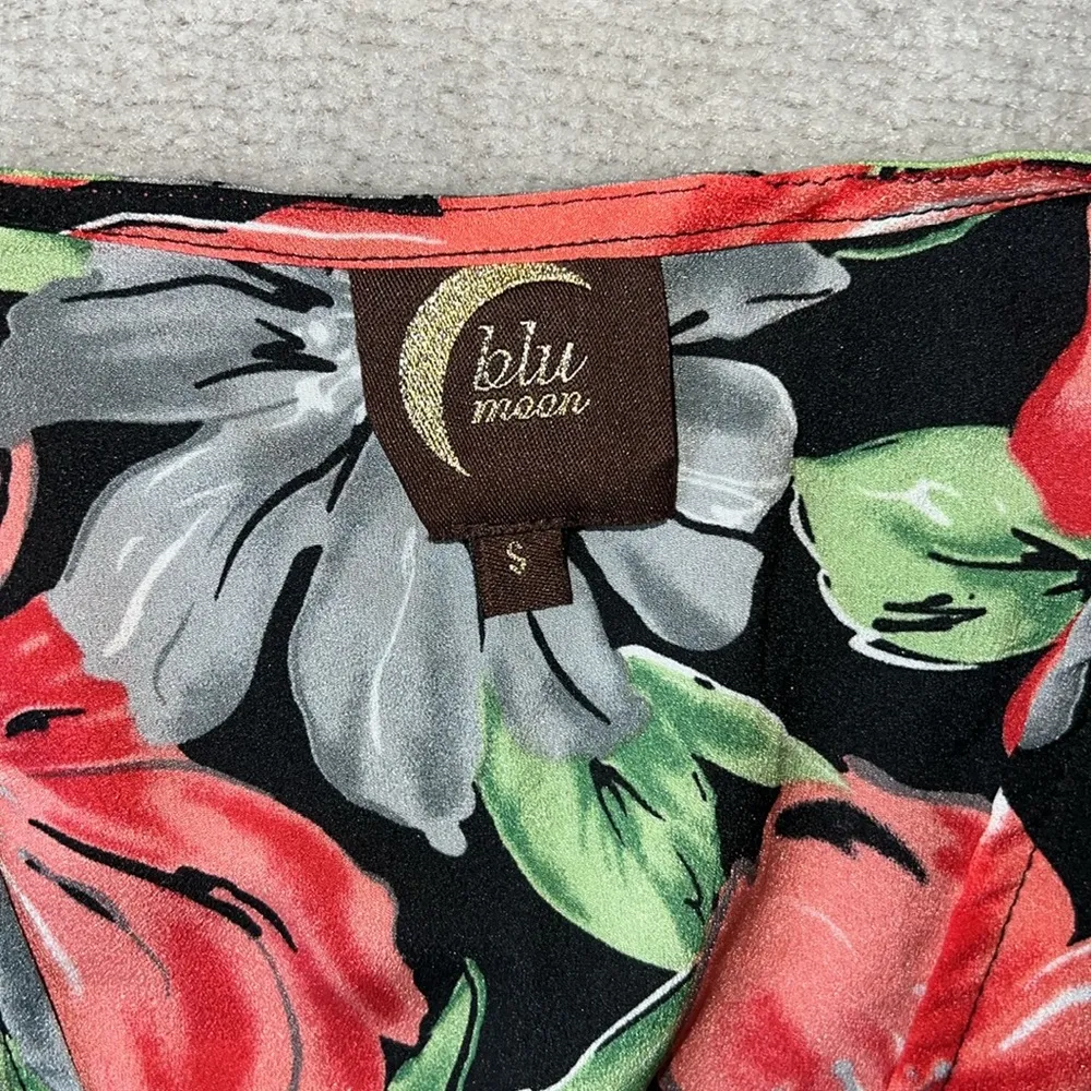 Planet Blue NWOT Blu Moon Romper - Image 2