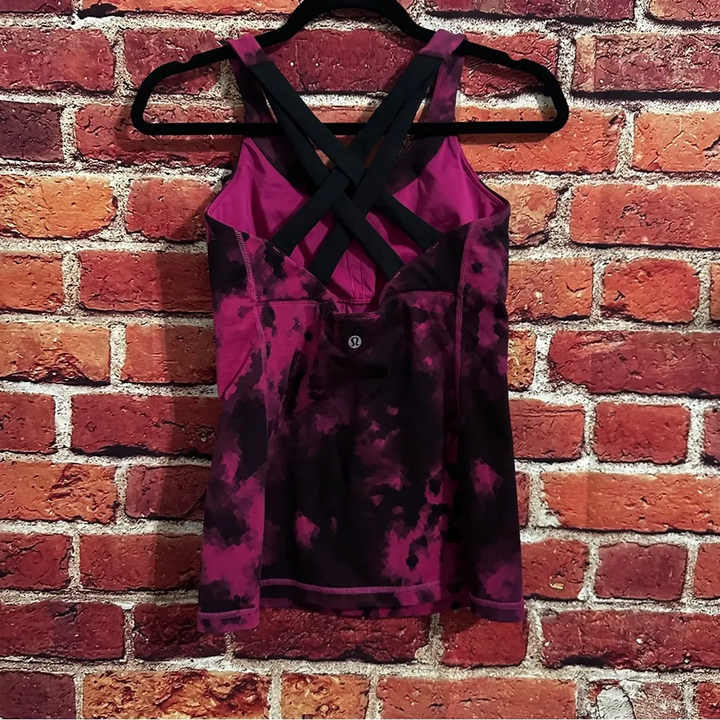 Lululemon tank top size 6 - Image 3