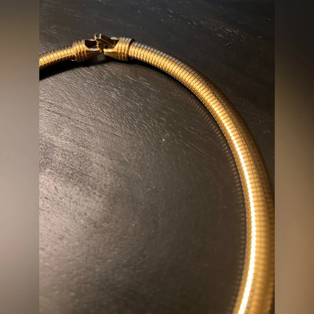 Trifari Signed Vintage Gold and Black Art Deco Necklace Enamel vintage signed - Image 4