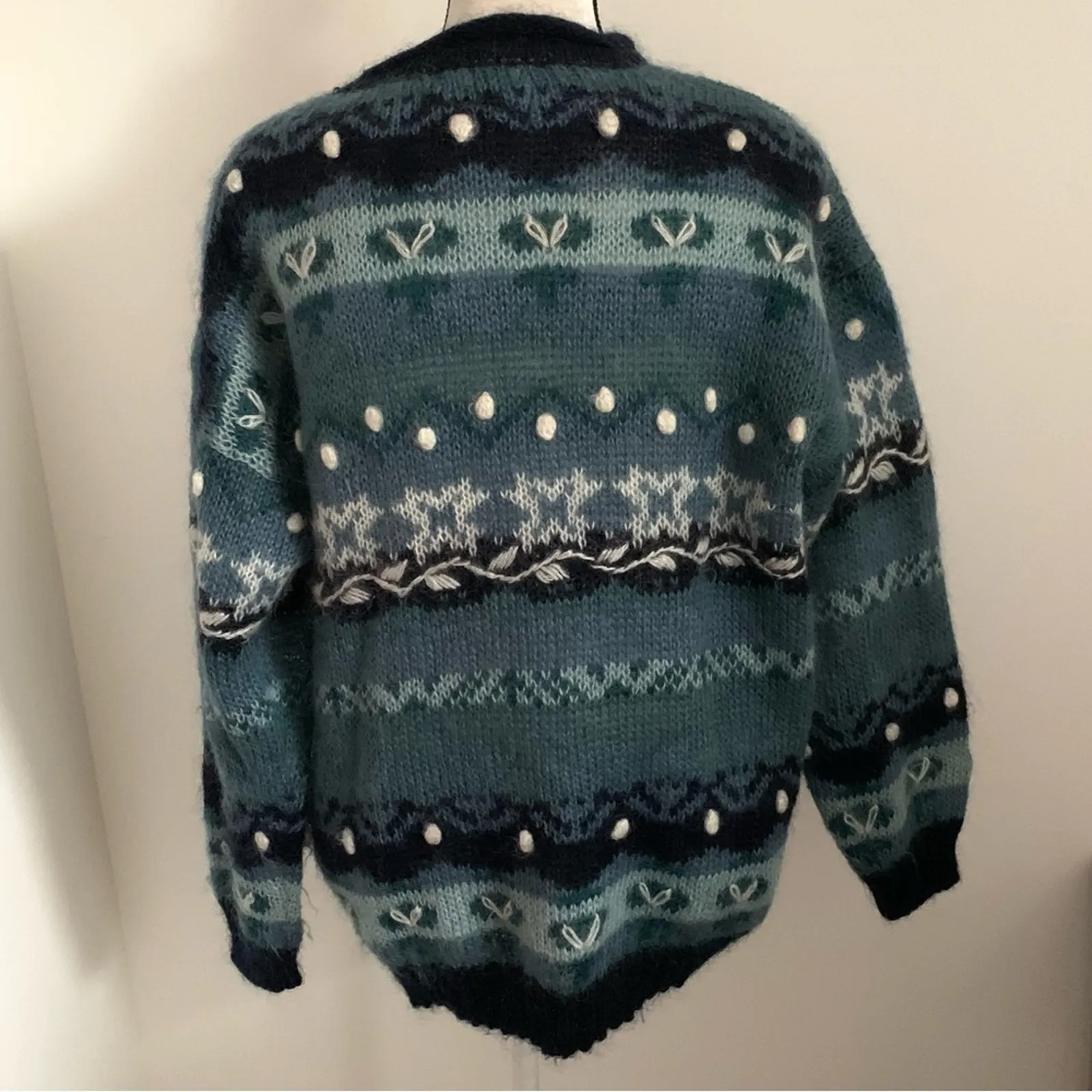 Christopher & Banks M Vintage Mohair Blend Hand Embroidered Blue Green Sweater Size M - Image 2