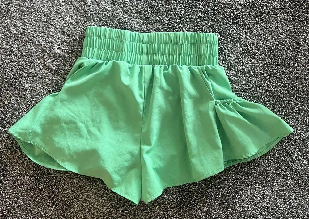 Free People flirty green  Shorts, S - Image 2