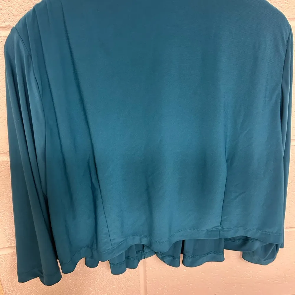 Julian Taylor, New York jacket very nice extremely clean and a hot sexy piece - Image 3