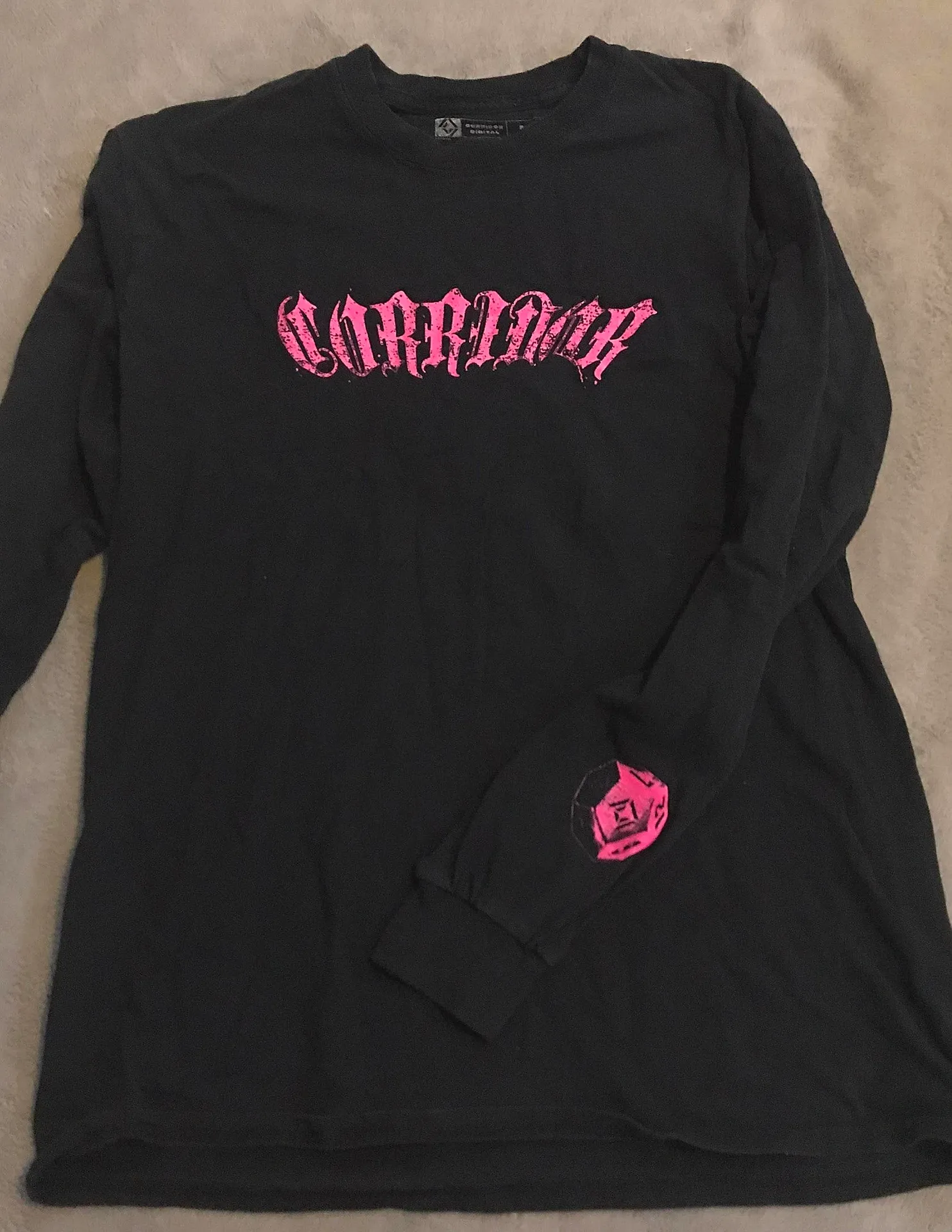 Graphic Tee Band Merch - Image 2