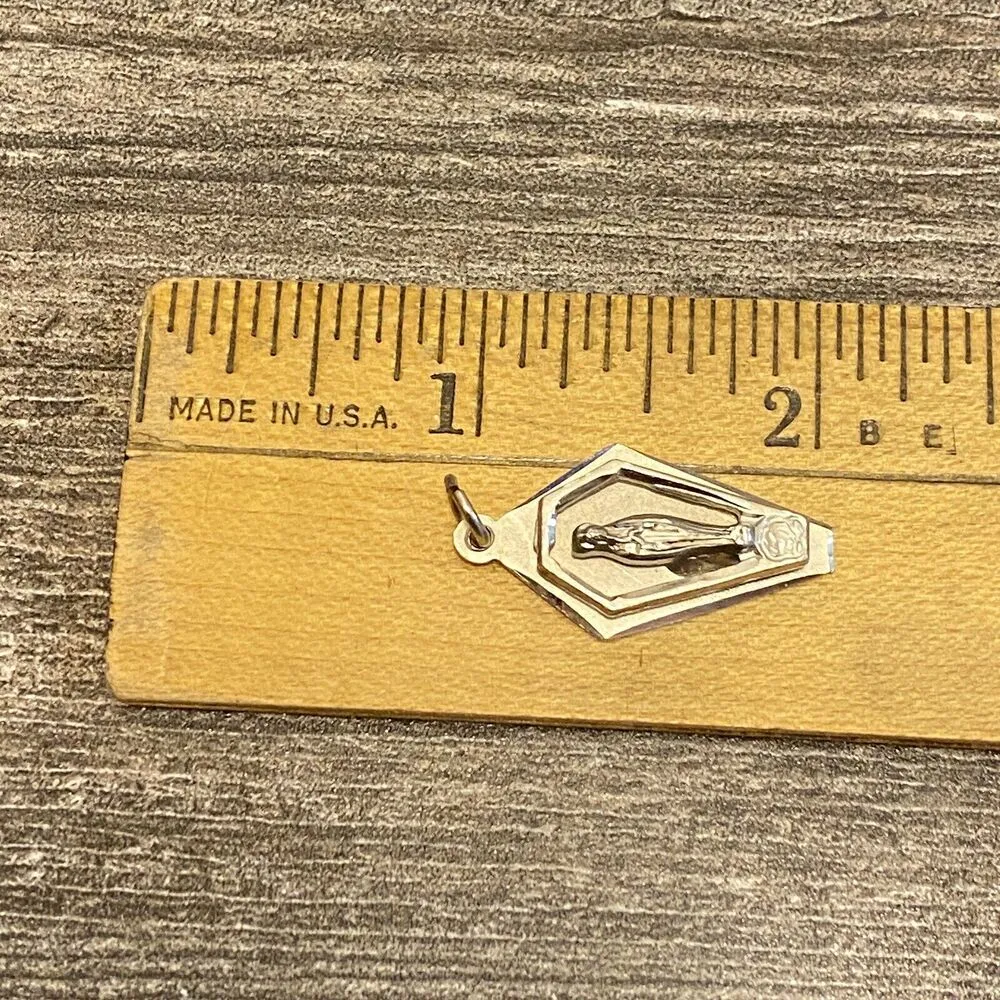 Vintage Chapel Sterling Filled Mother Mary Miraculous Medal Charm Pendant Silver - Image 3