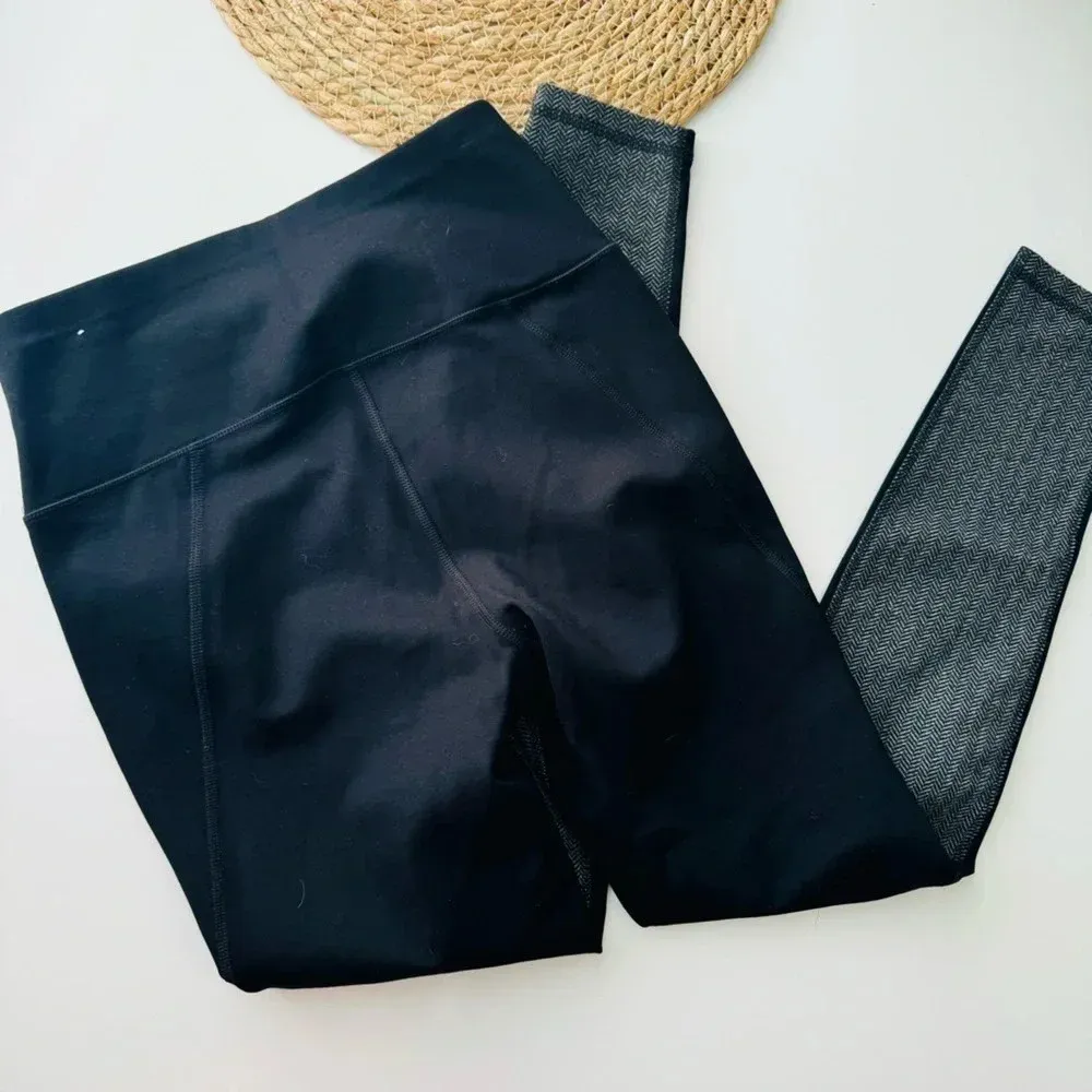 Old Navy Black Pull On Stretch‎ Athletic Fit Leggings Size Small - Image 10