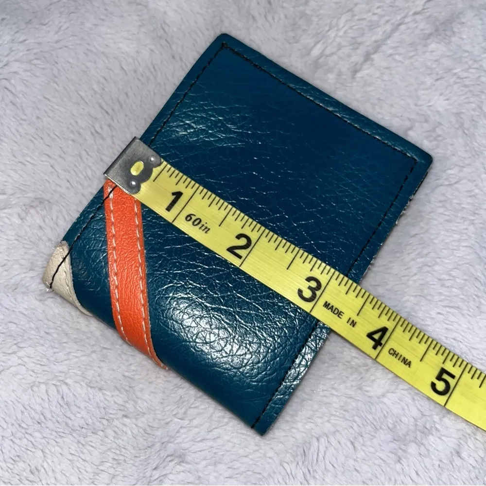 COUCH Handmade Leather Retro Wallet Green - Image 7