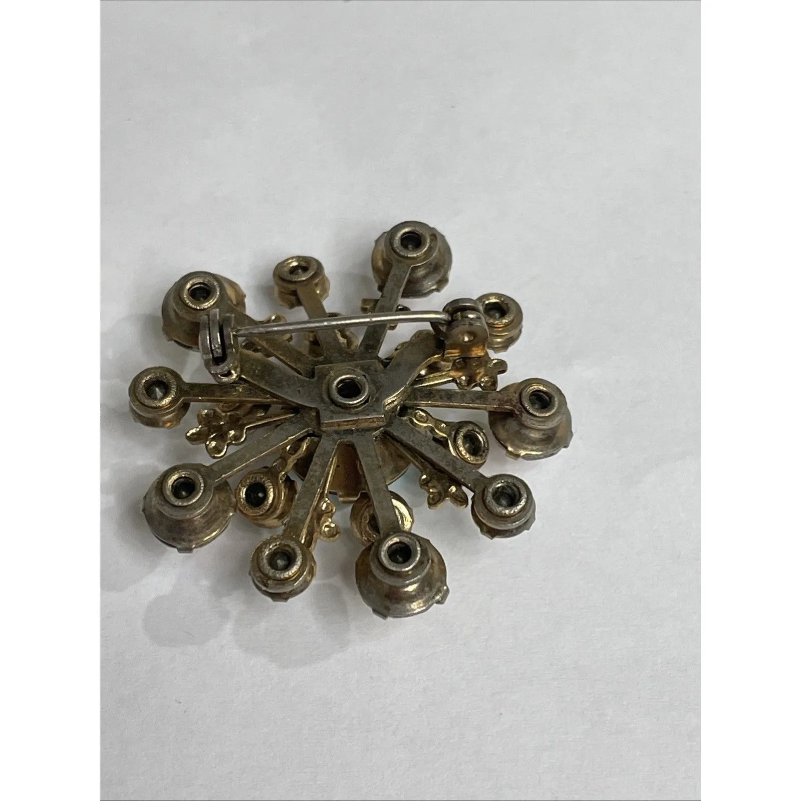 ✨ Vintage Rhinestone Brooch Stacked Snowflake Starburst Colorful Estate Jewelry Gold - Image 2