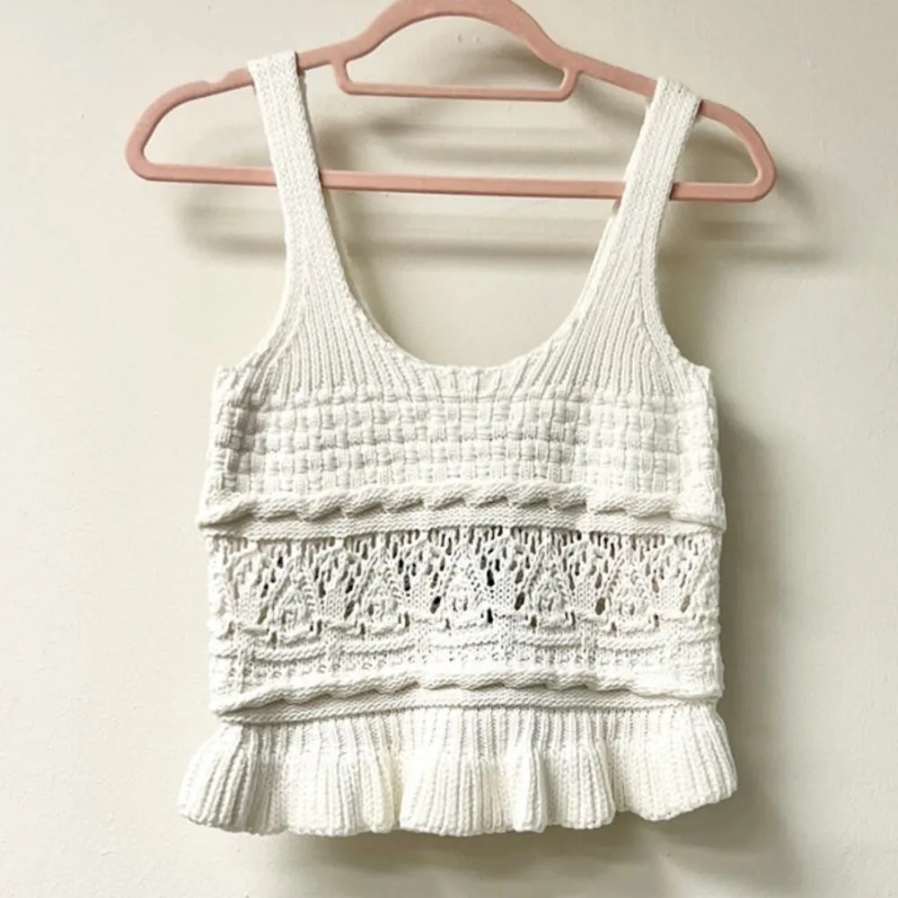 NWT Blank NYC Kickin Back Floral Sleeveless Crochet Crop Tank Top White Womens M - Image 4