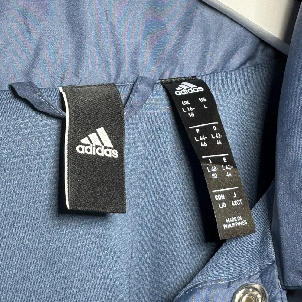 Adidas Wind Breaker Large - Image 5