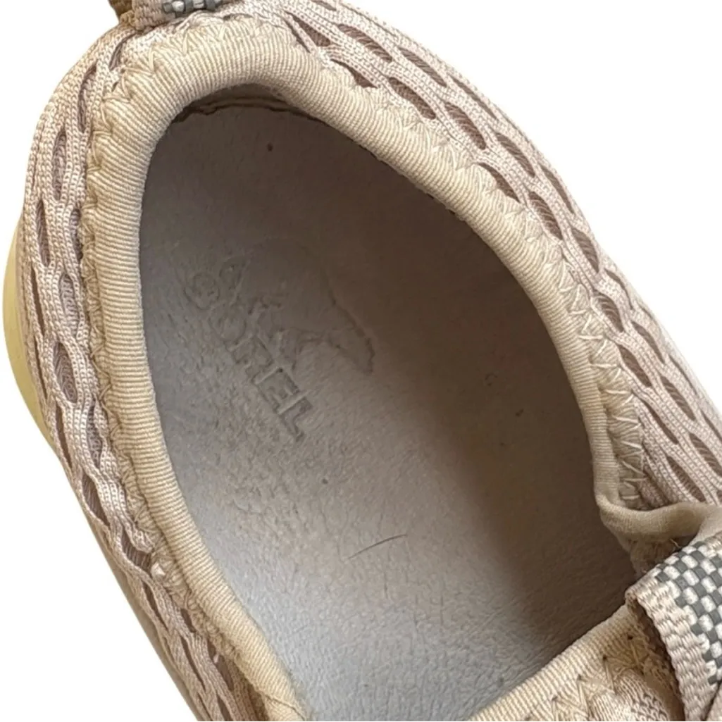 EUC Sorel Kinetic Impact Lace Sneakers
Dark Stone / Moonstone Size 9.5 Rtl. $140 - Image 4