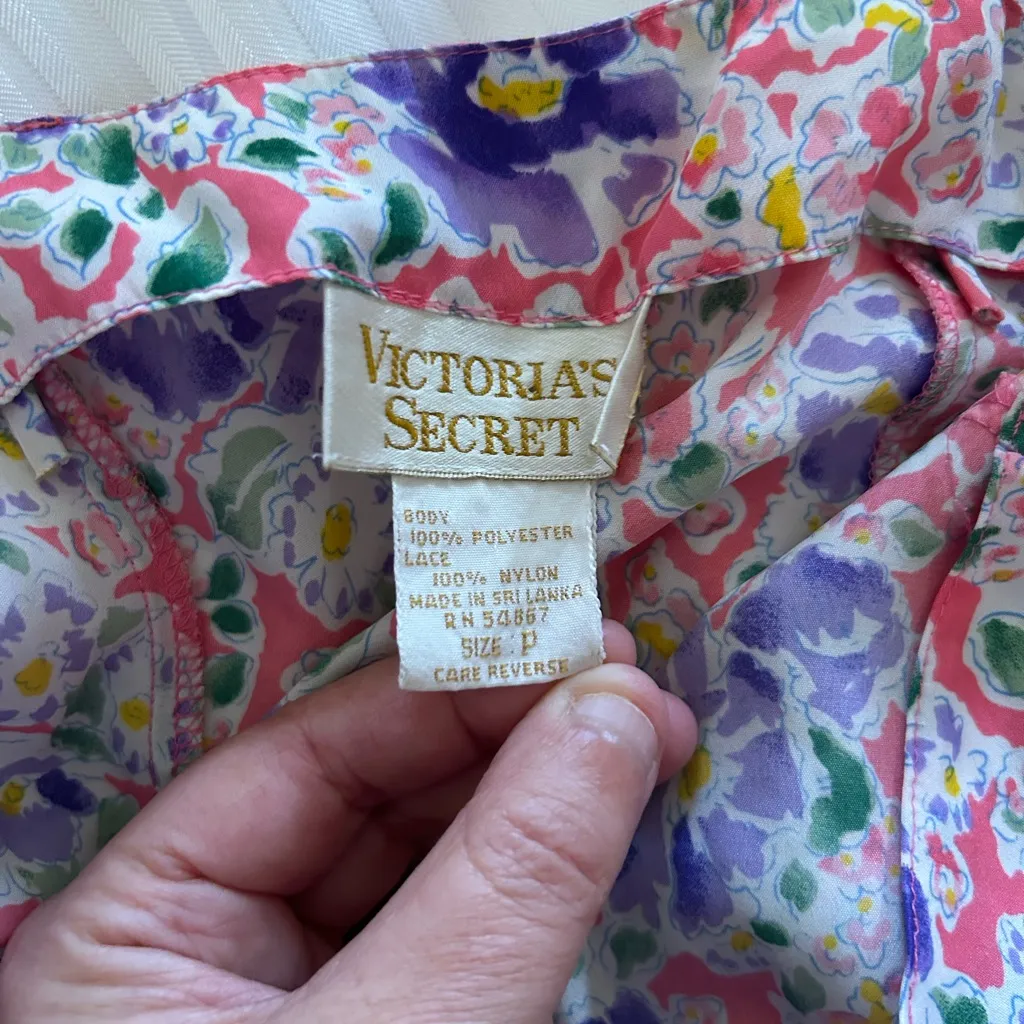 Victoria's Secret Gold Label Floral Lacey Slip Size P Spring Vintage Nightgown - Image 4