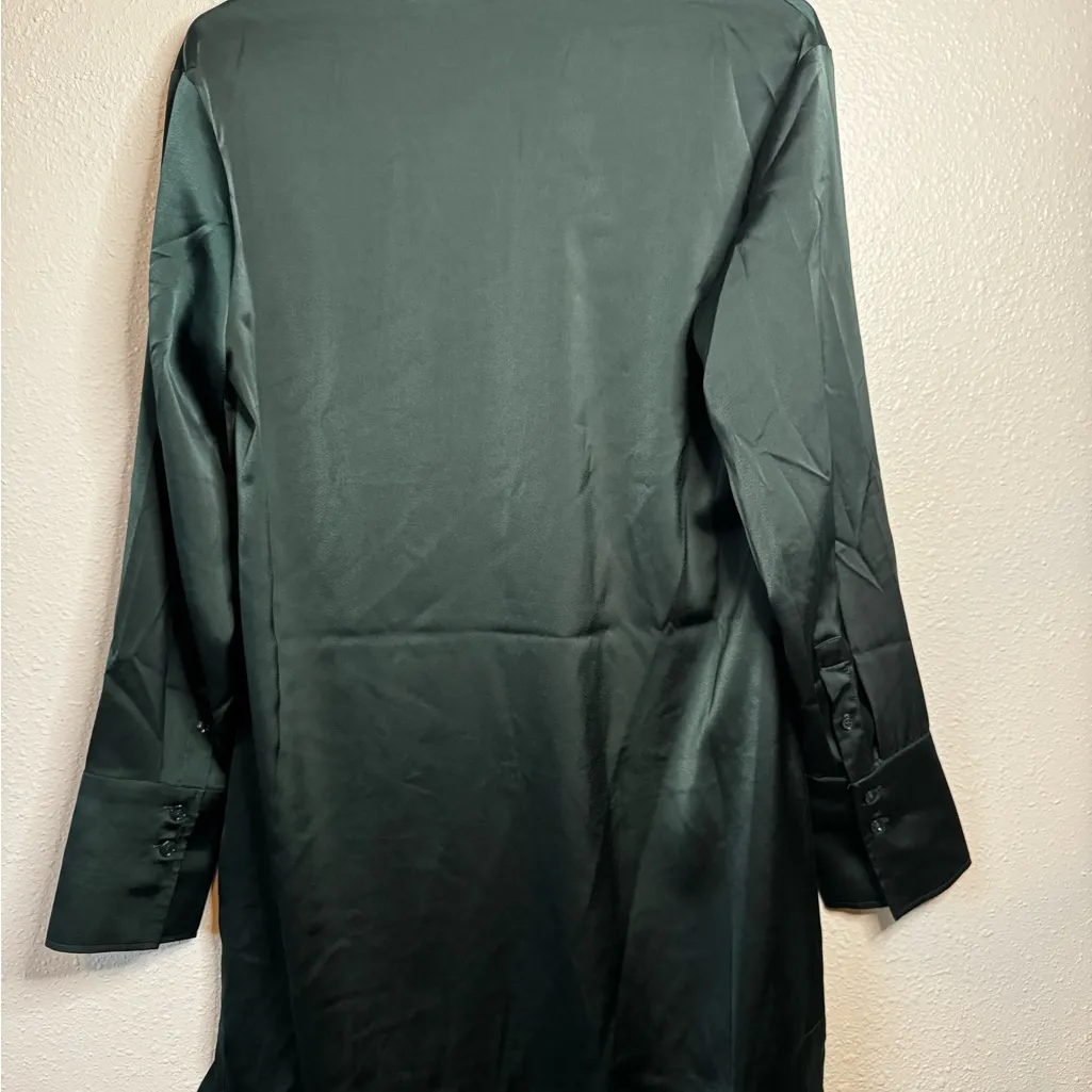 H&M Deep Green Satin Top - Image 4