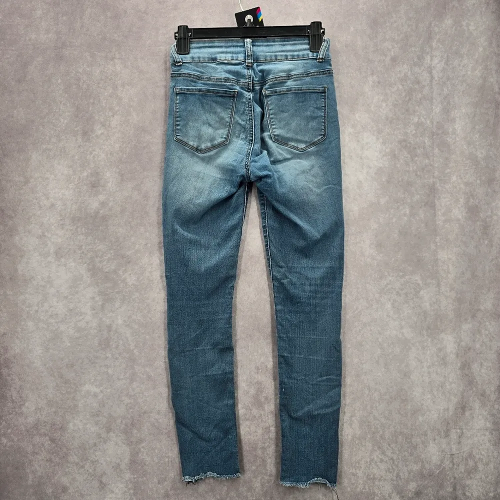 063. S.O.N.G Perfect High Rise Skinny Ankle Grazer Blue Denim Jeans 3/26 Size undefined - Image 2