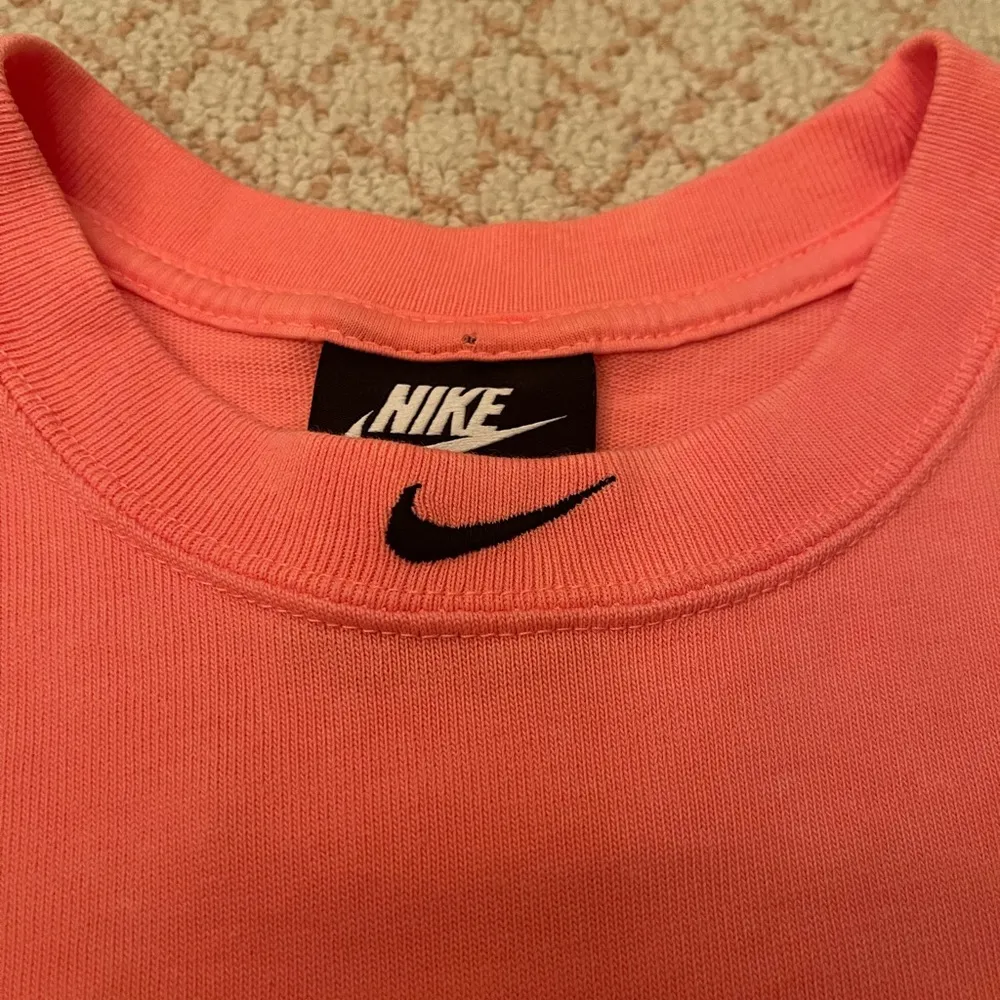 Nike neon pink black embroidered collar swoosh logo tank top women’s size large - Image 3