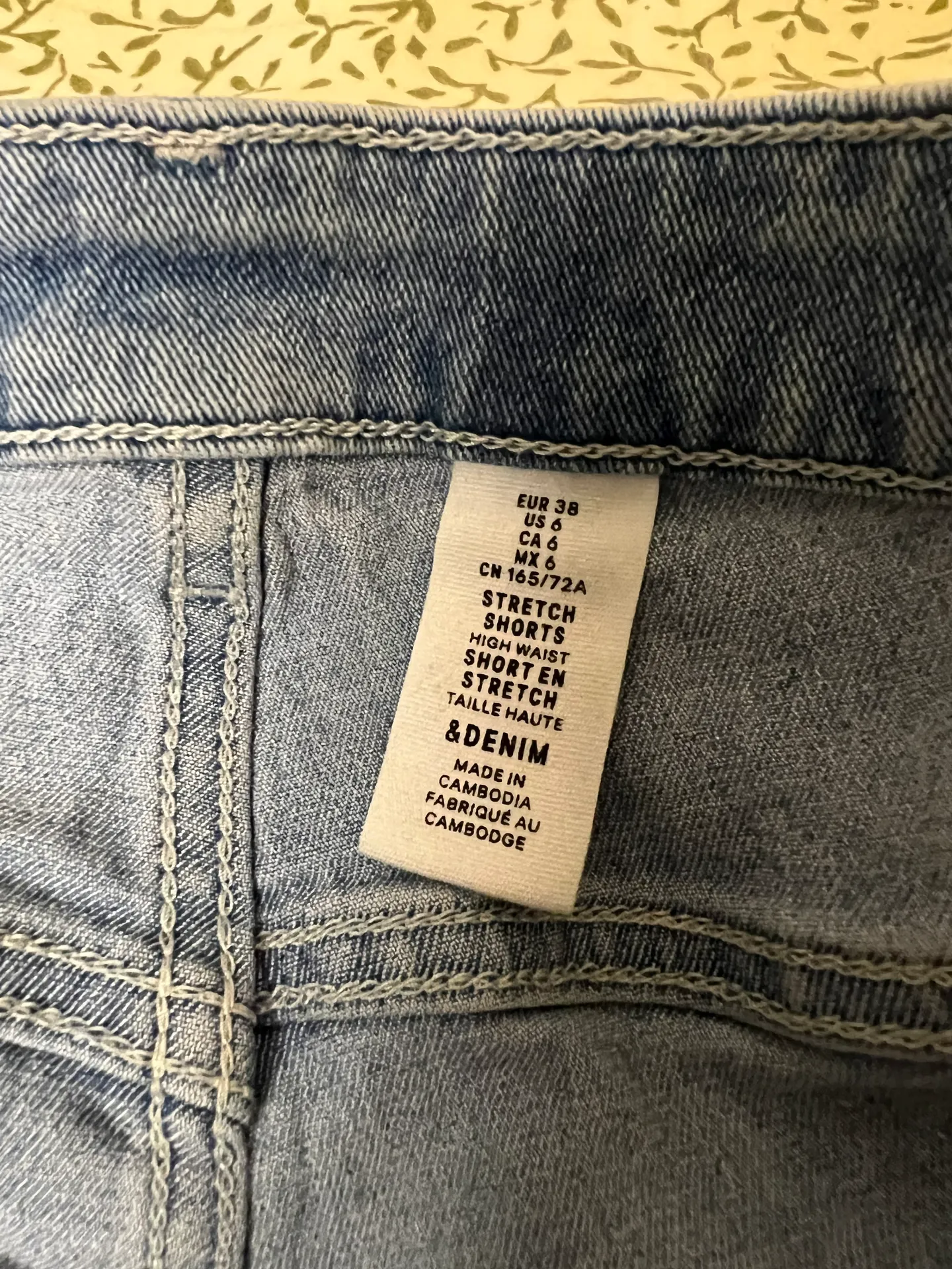 High-Waisted Light Wash Denim Shorts - Image 3