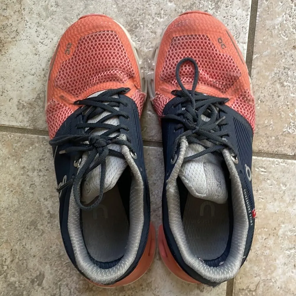 On Running Cloudflyer In Salmon Size 6 - Image 4