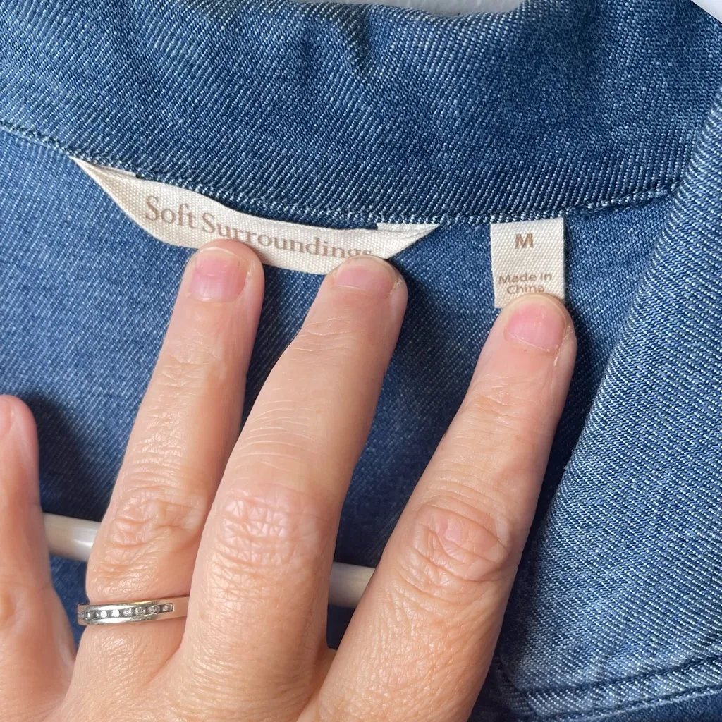 Soft Surroundings Women's Chambray Button Up Sleeveless Denim Dress Size Med - Image 3