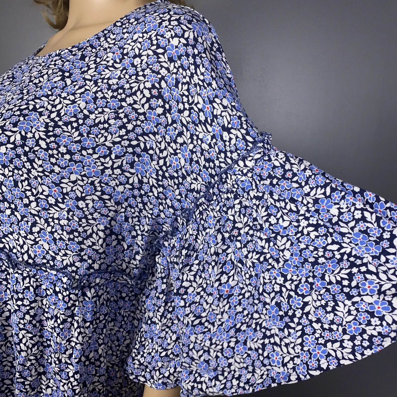 New Francesca's Swing Dress Size Small Blue Floral Bell Sleeve Tiered Ruffle - Image 3