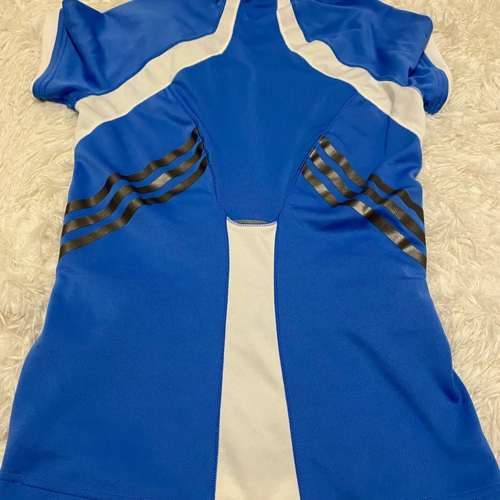 ✨ 2 for 30 Adidas clima365 sports jersey size small - Image 3