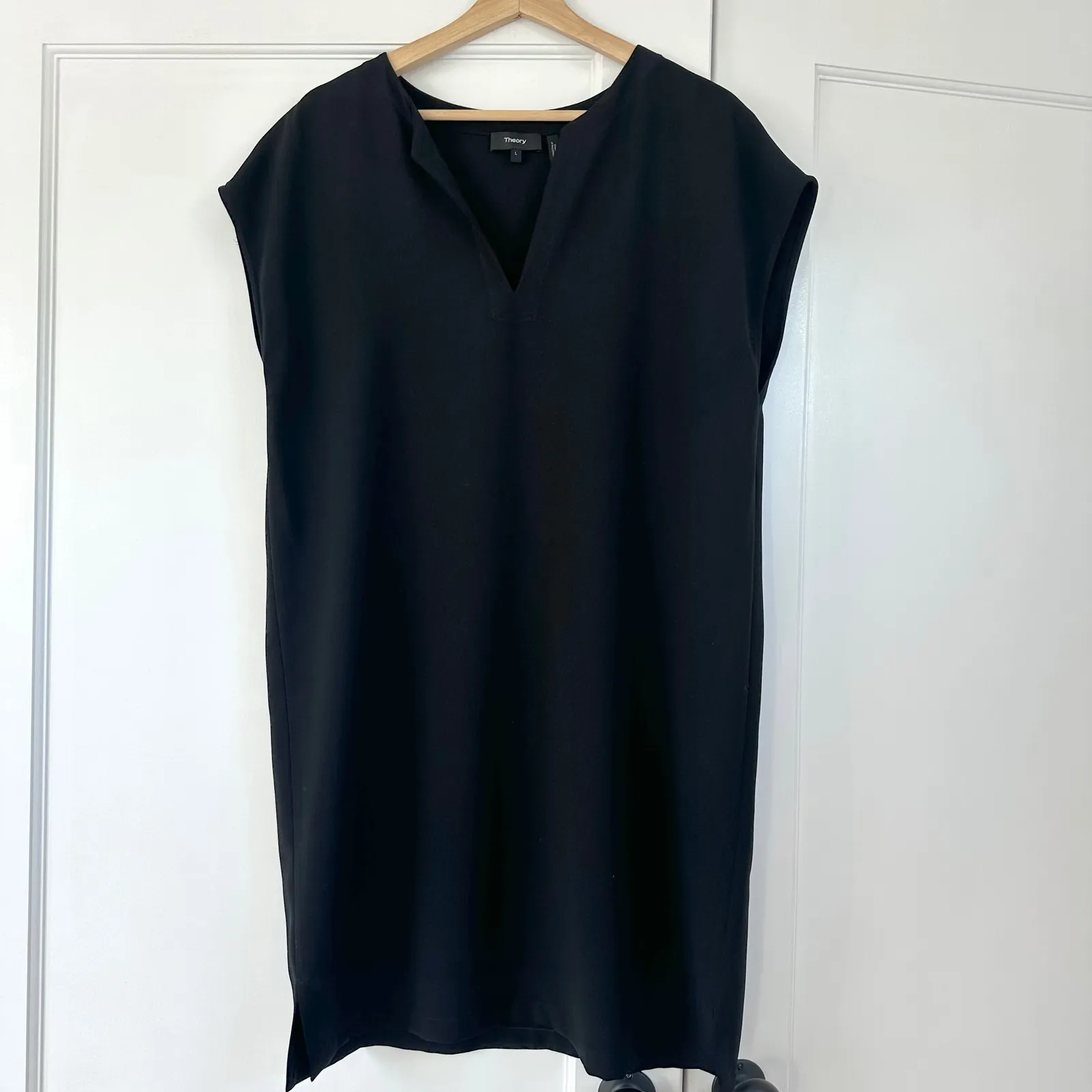 Theory Saturnina Split-Neck Shift Dress Midi Dress‎ V Classic Large Black Career - Image 9