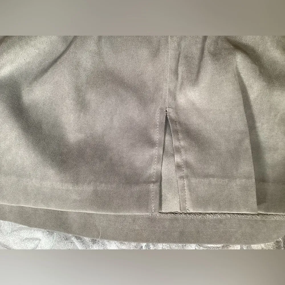 Vintage Gray Dress With Metal Accent & Zip Up Back 7/8 - Image 12