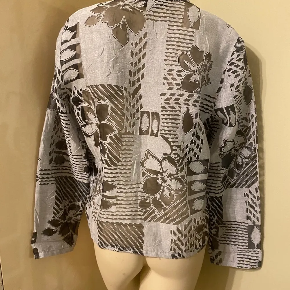 🛍MOLLY ZIP UP SIZE PM🛍SIZE 7 - Image 2