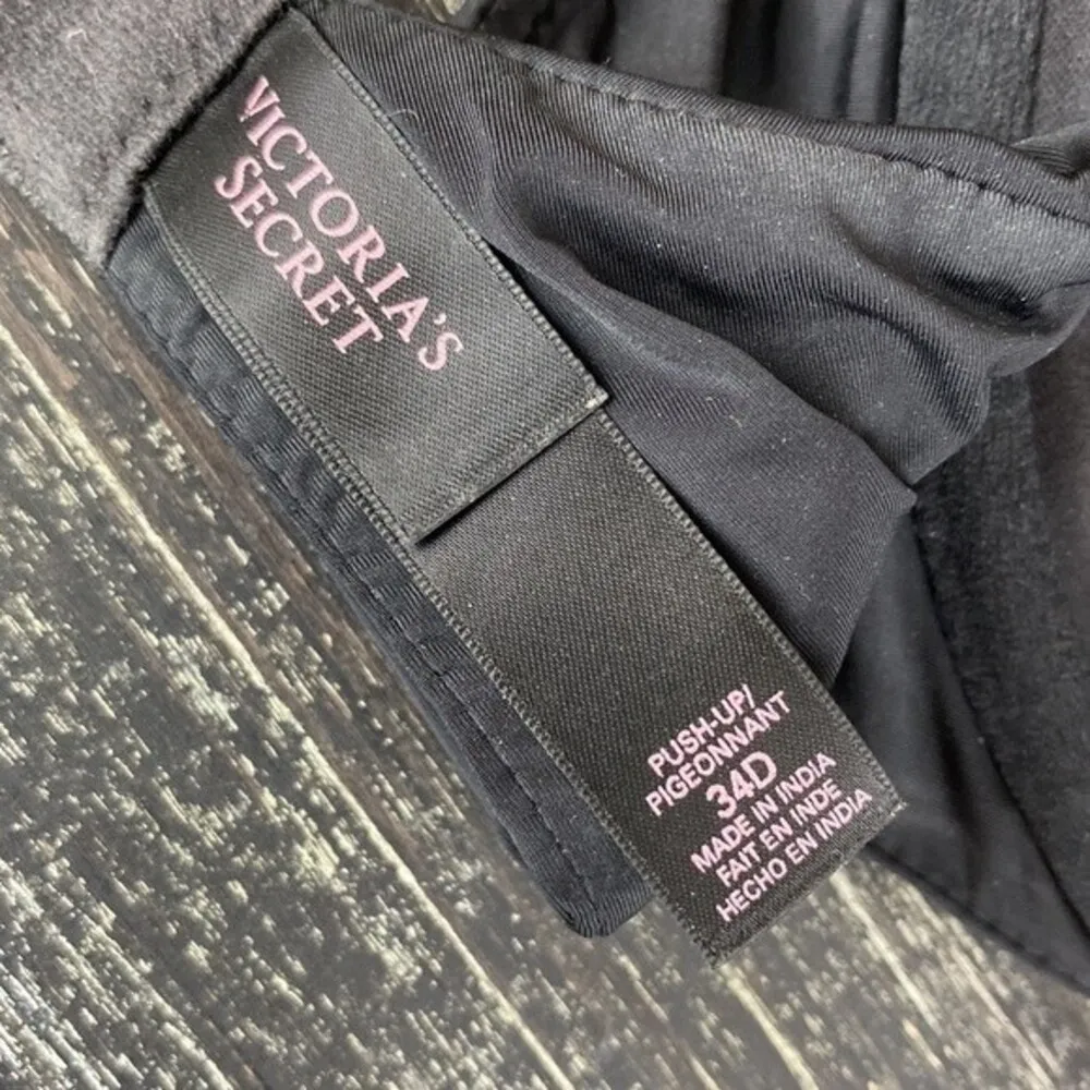 Victoria’s Secret Black Padded Push Up Multi Wear Strap Tee T Shirt Bra 34D - Image 7