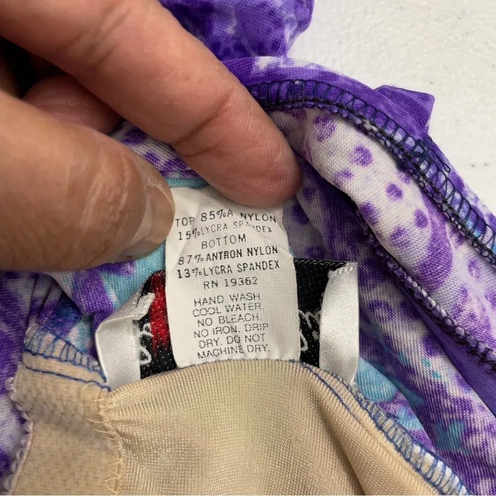 Vintage 80s/90s Rose Marie Reid Purple Blue
Abstract One Oiece Swimsuit Size 20W - Image 7