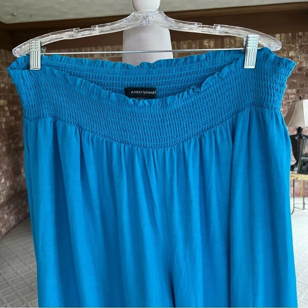 Ashley Stewart Pants Wide Leg Cropped Blue 18/20 Smock Waist Vacation Party Chic - Image 3