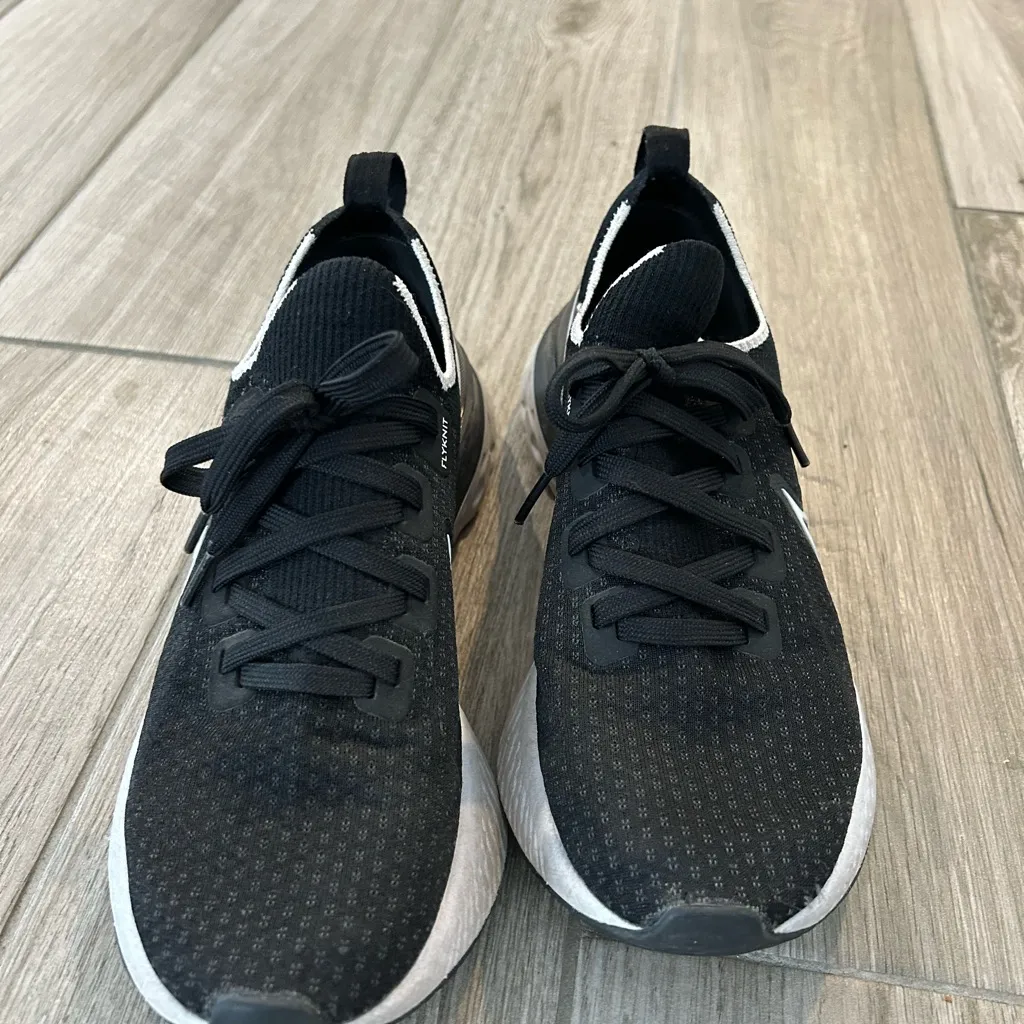 Nike React Sneakers - Image 4