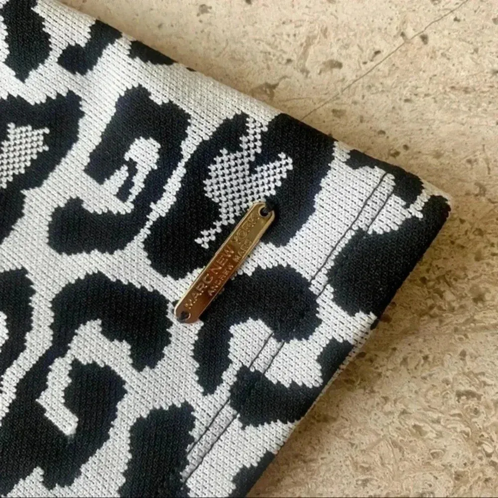 MARC NEW YORK Andrew Marc Cheetah print: m… - Image 8