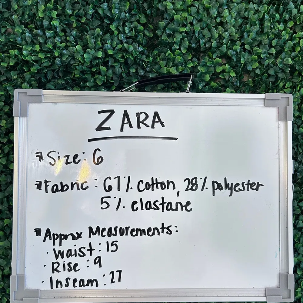 Zara NWOT patterned stretch ankle jeans with zipper around ankle - Image 6